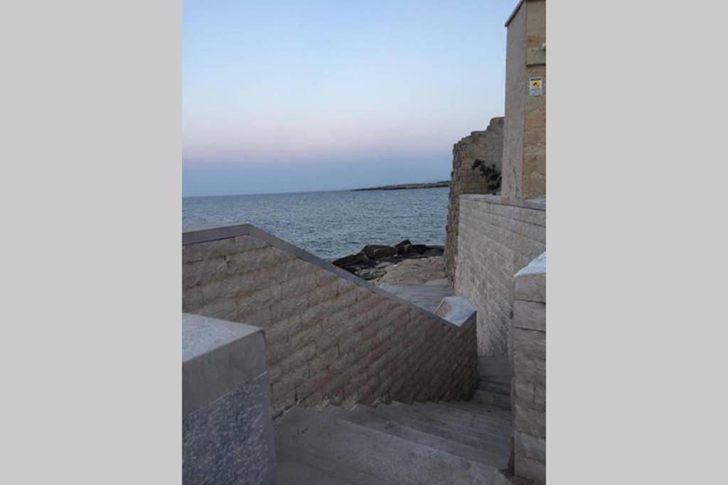 Historic Apartment In Centre Of City 100M To Sea Monopoli Buitenkant foto